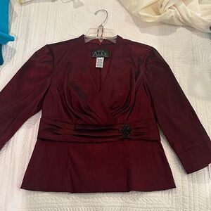 NWT Alex Evenings Petite Cranberry Blouse